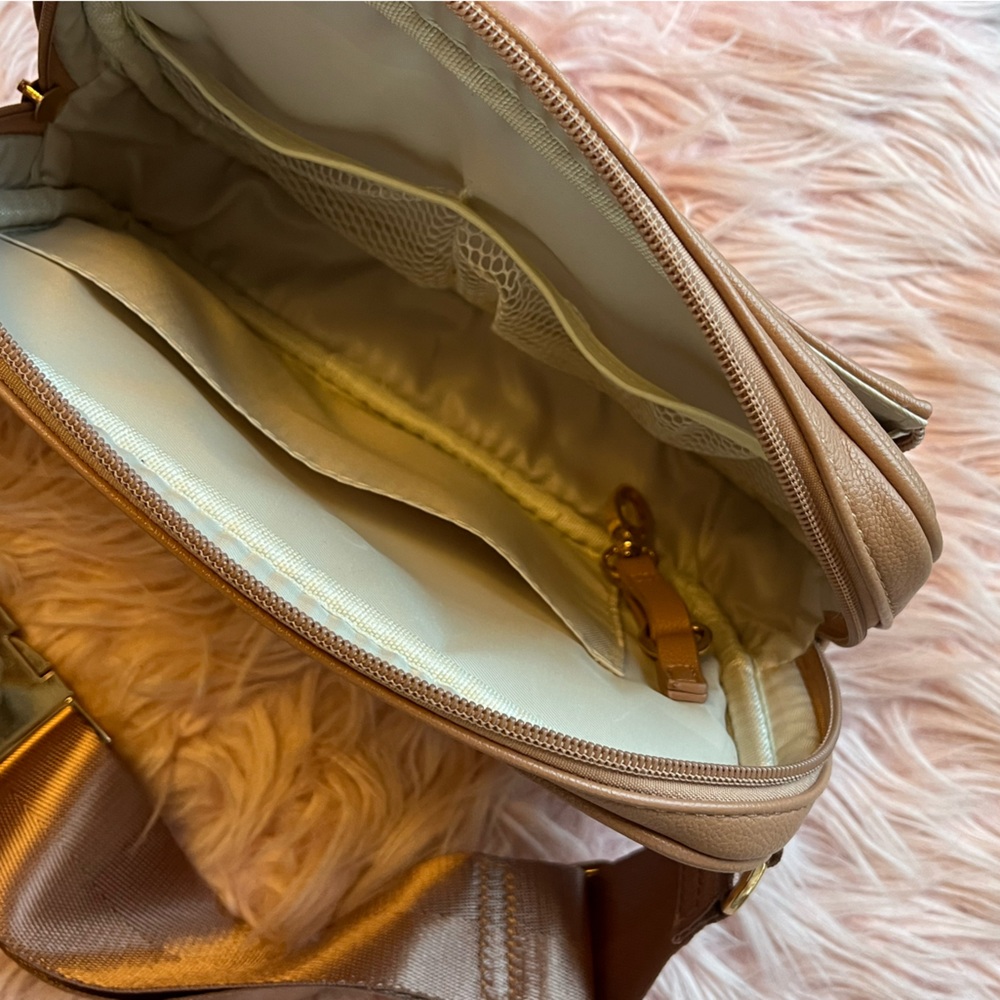 Ayla & Co. | Diaper Fanny | Caffe | 32-46in - Picture 4 of 6